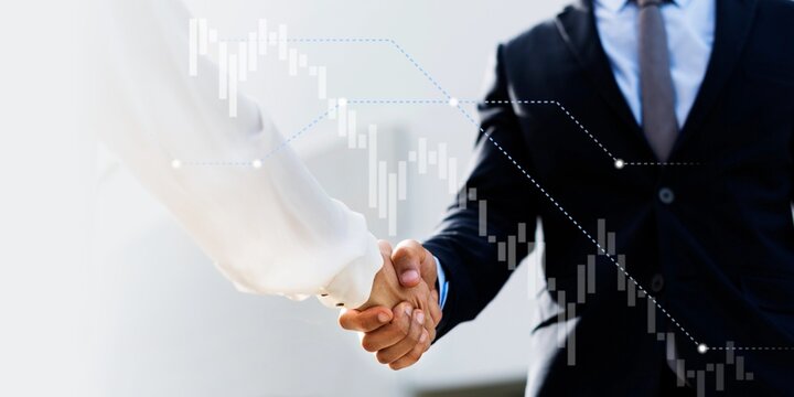 Business people shaking hands for an agreement