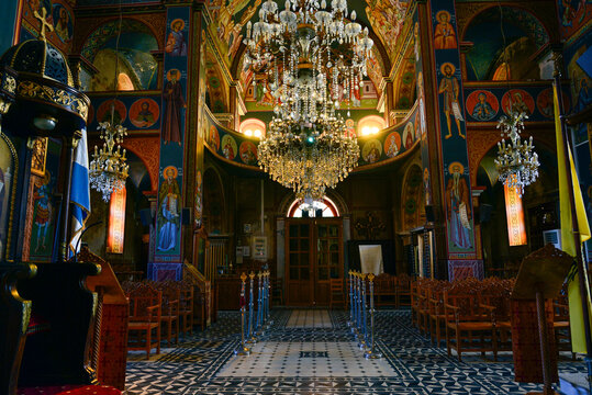 Innenansicht der St. Barbara Kirche in Kampos-Messenien (Kardamyli), Peleppones- Griechenland