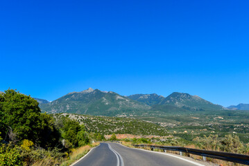 Provinzstra&szlig;e vor Kardamyli, Peleppones- Griechenland