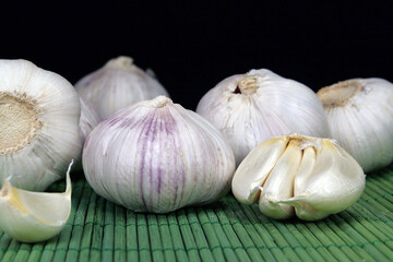 Garlic - very healthy product with many beneficial properties for health