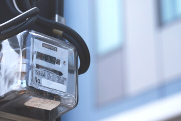 Electricity meter for residential homes