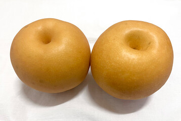 Korean Fruit: Korean Pear (Bae / Asian Pear) 한국의 대표 과일 배