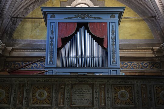 Organ of the parish church of Sant'Anna, 1747-1753, interior view, mountain village of Rasa, Centovalli, Canton Ticino, Switzerland