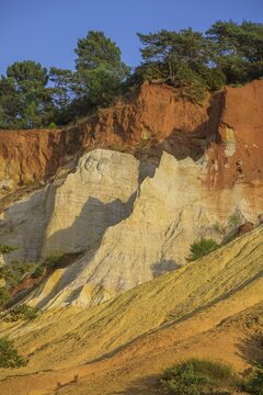 Ochre rock Colorado de Rustrel Rustrel, D&eacute;partement Vaucluse, France