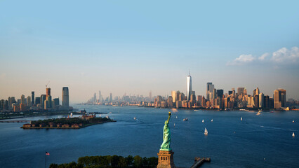 Naklejka premium To Drone in New York