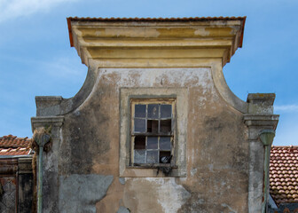 Obraz premium Old building facade with tiles, aveiro, portugal