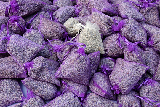 Lavender Sachets in Purple Netting