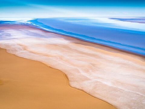 Kati Thanda/Lake Eyre