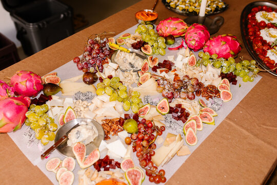 Close-up with flash of a table arranged with healthy catering options