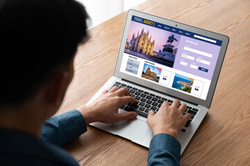 Online travel agency website for modish search and travel planning offers deal and package for flight , hotel and tour booking