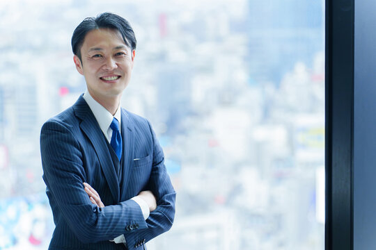 40代　ミドル　会社員　サラリーマン　転職　ポートレート