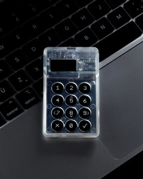 Bitcoin cold storage hardware wallet over laptop