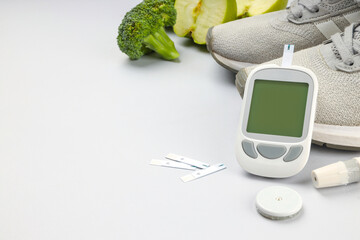 Glucose monitor by veggies and running shoes