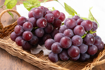 ぶどう　ピオーネ　Grapes, Pione
