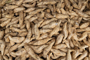 A pile of yam roots can be used as a background