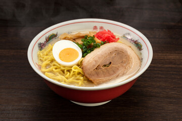 とんこつラーメン