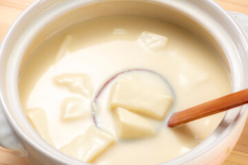 温泉湯豆腐