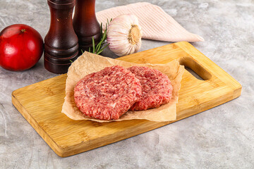 Raw round beef cutlet minced meat