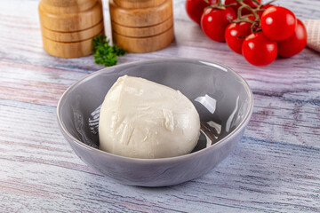 Italian Mozarella buffalo cheese ball