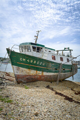 Vu sur cimetière des bateaux en Bretagne.