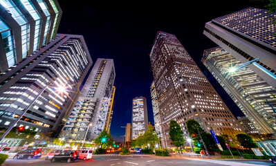 東京・新宿高層ビル群夜景