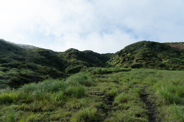 朝の草千里の丘