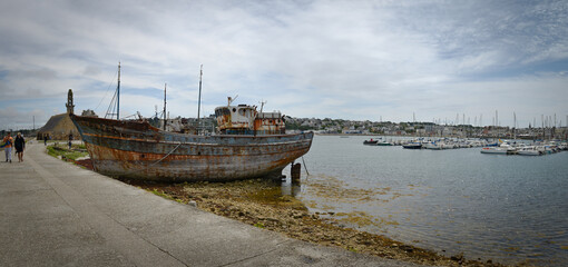 vu sur le cimetière des bateaux de Camaret-sur-Mer en Bretagne