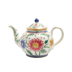 teapot isolated on white background