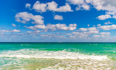 Calm horizon with sea nature. Romantic summer vacation at seascape. Sunset sea and seascape. Sea horizon view. Cloudy sky and seascape at summer vacation. Skyscape with sea horizon. Exotic paradise