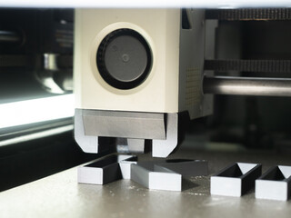 3D Printer in Action – Additive Manufacturing Process