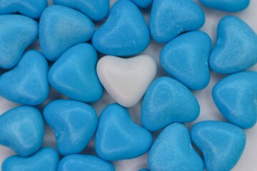 A white heart among blue ones: the concept of uniqueness, choice, and self-expression