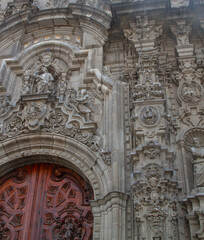 Obraz premium Detail of Building in Mexico City