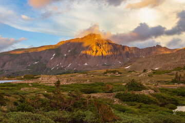 Fototapeta premium Mount Harvard Sunset