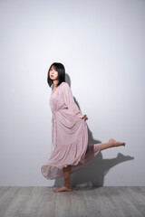 女性