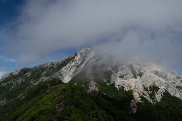 花崗岩の山