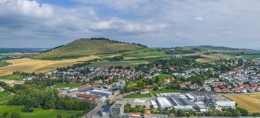 Die Stadt Bopfingen in der Ostalb zwischen Härtsfeld und Rieskrater aus der Vogelperspektive © ARochau