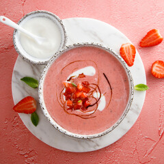 Cold strawberry soup with balsamic and yogurt