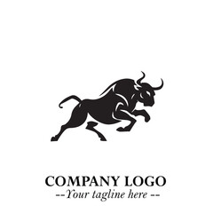 Obraz premium Bull Logo Symbol Black on White Background in Bold Powerful Minimalist Vector Design for Branding