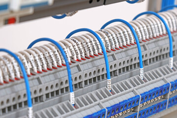 Connecting the electrical module using copper electrical insulated wires. 
