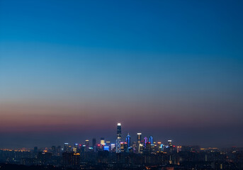 Obraz premium Stunning City Skyline at Dusk