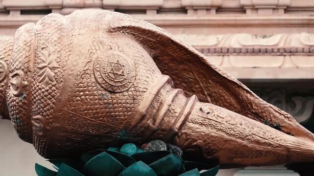 Temple Shankh Close-Up &ndash; Hindu Sacred Conch Shell Used in Rituals