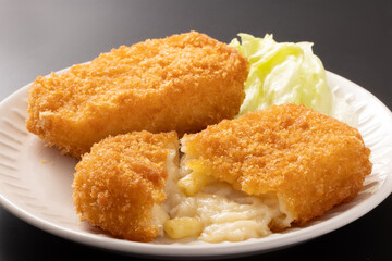 グラタンコロッケ