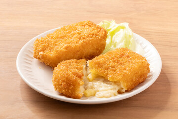 グラタンコロッケ