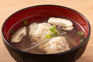 鶏ごぼう　つみれ汁