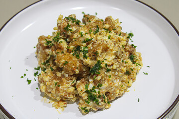 Creamy Salted Egg Yolk Chicken Popcorn with Parsley