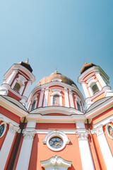 church of the holy cross