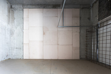 nterior of the apartment without decoration in gray colors