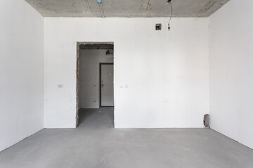 nterior of the apartment without decoration in gray colors