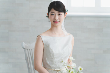 ウエディングドレス姿の新婦　ウエディングイメージ