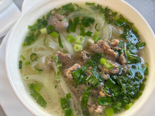 Vietnamese transparent soup with rice noodles
